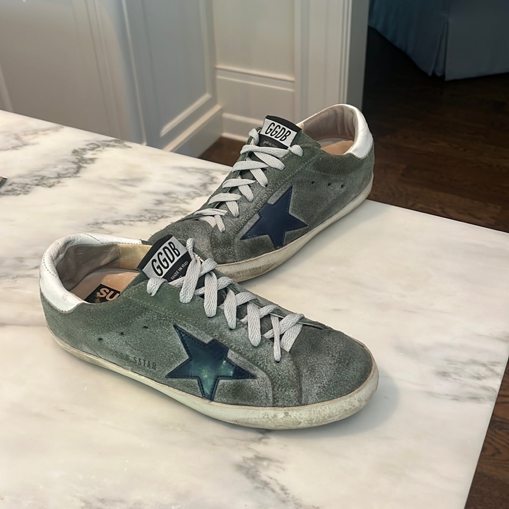 Women's Green Suede Star Sneakers